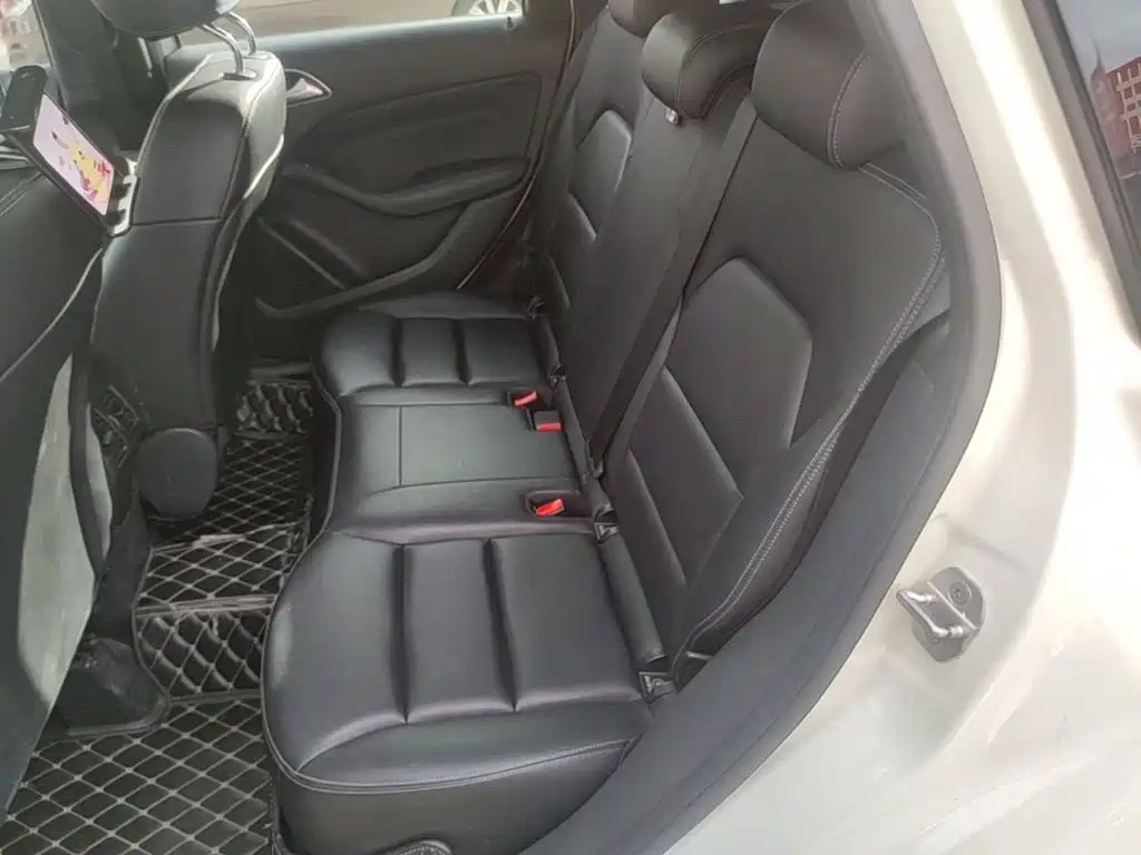 Mercedes-Benz B-Class — миниатюра 17