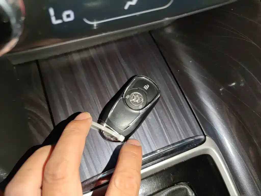 Buick GL6 — миниатюра 9