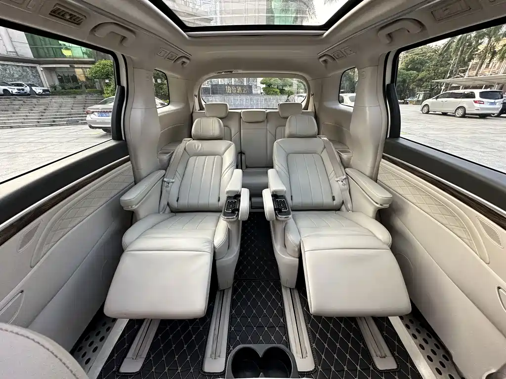 GAC Motor Trumpchi M8 — миниатюра 10