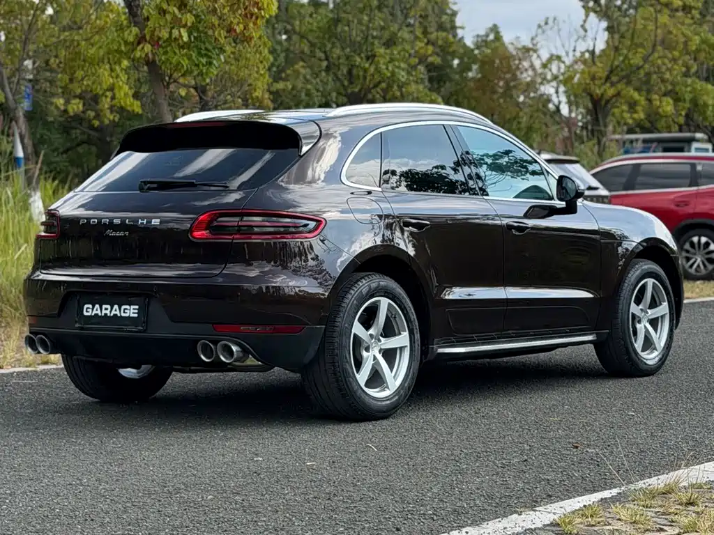 Porsche Macan — миниатюра 31