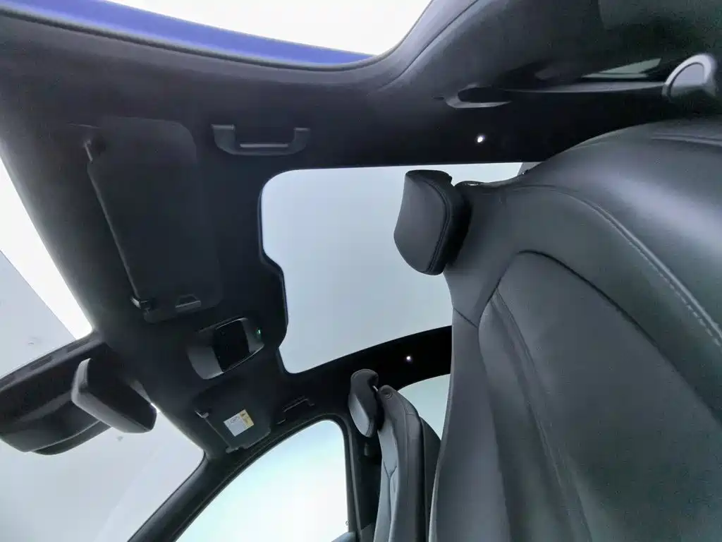 NIO EC6 — миниатюра 14