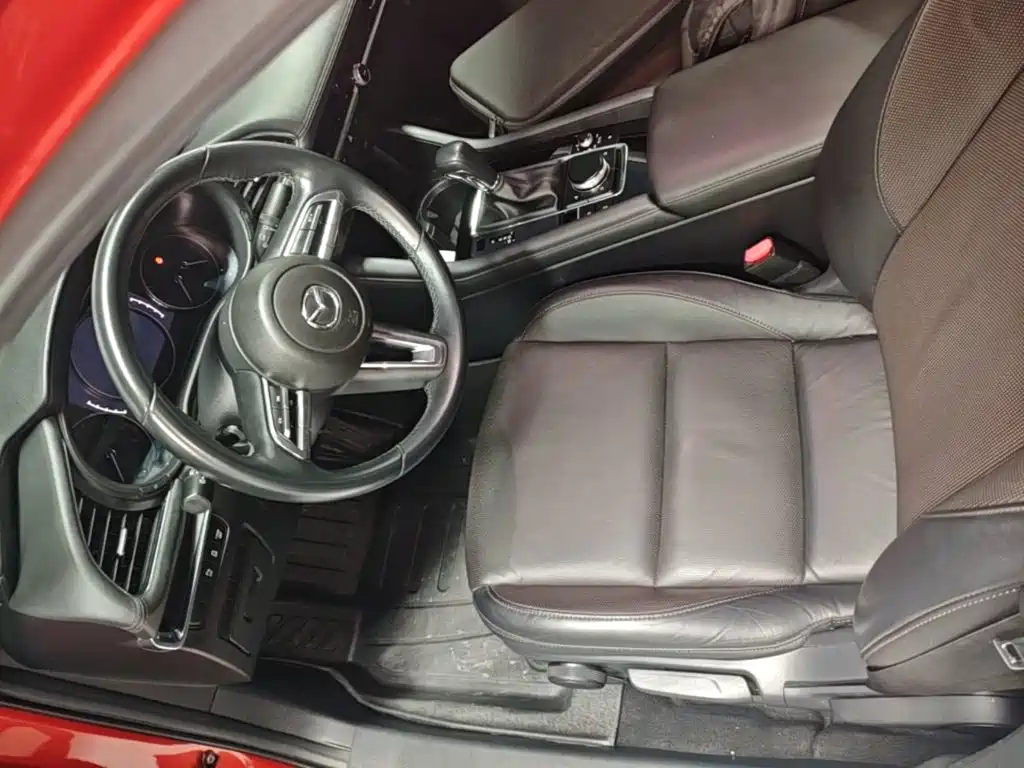 Mazda 3 Axela — миниатюра 16