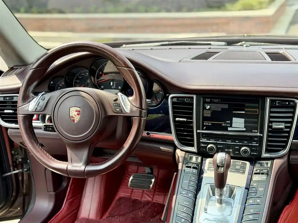 Porsche Panamera 2014 Panamera 4 Executive 3.0T