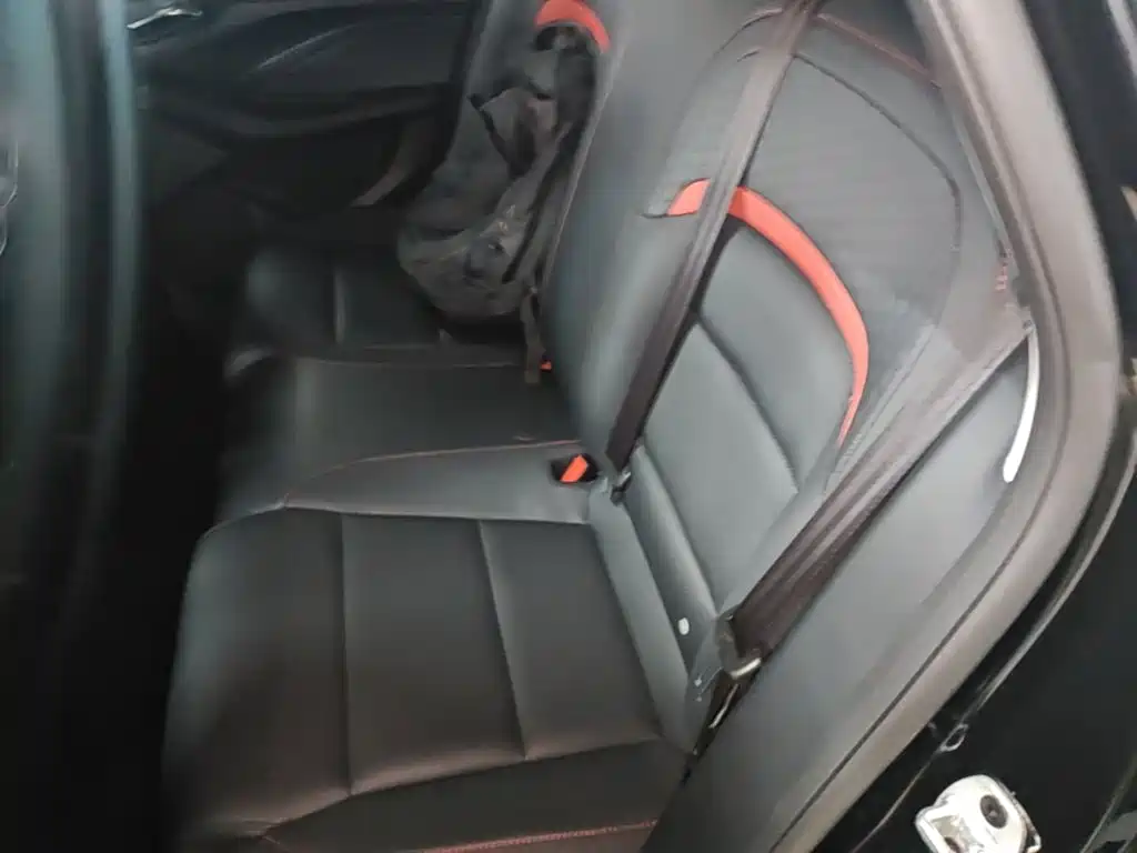 MG MG5 — миниатюра 17