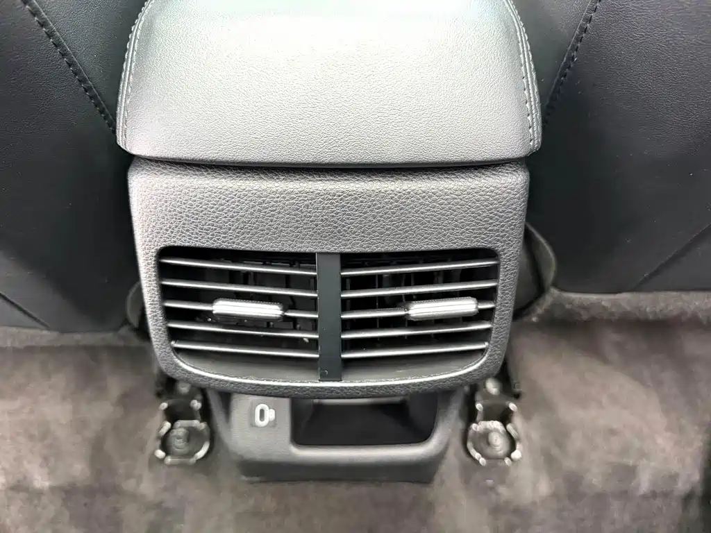 Kia Seltos — миниатюра 12