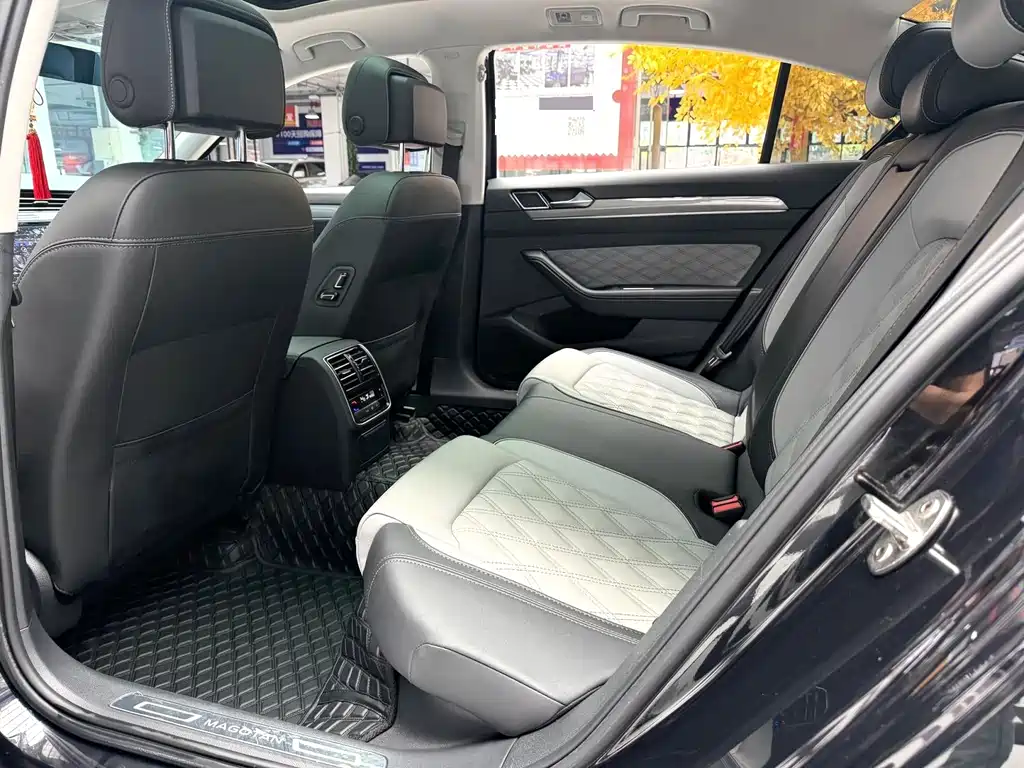 Volkswagen Magotan — миниатюра 8
