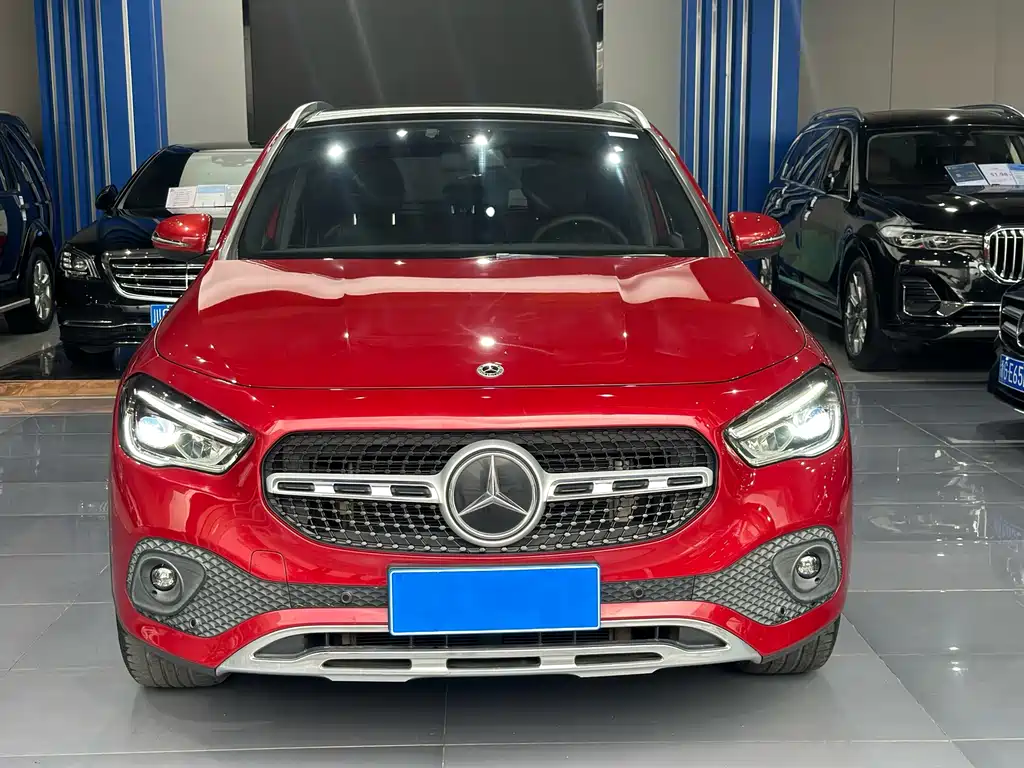 Mercedes-Benz GLA 2021