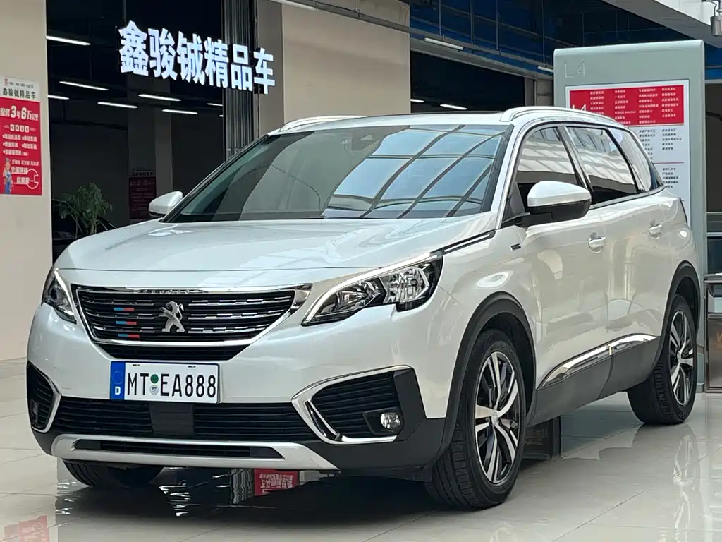 Peugeot 5008 2017
