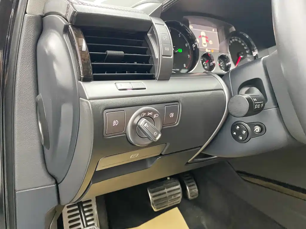 Volkswagen Phaeton — миниатюра 11