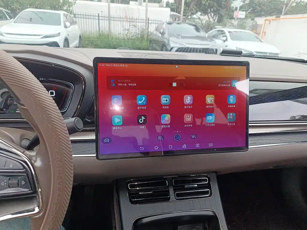 BYD Han — миниатюра 14