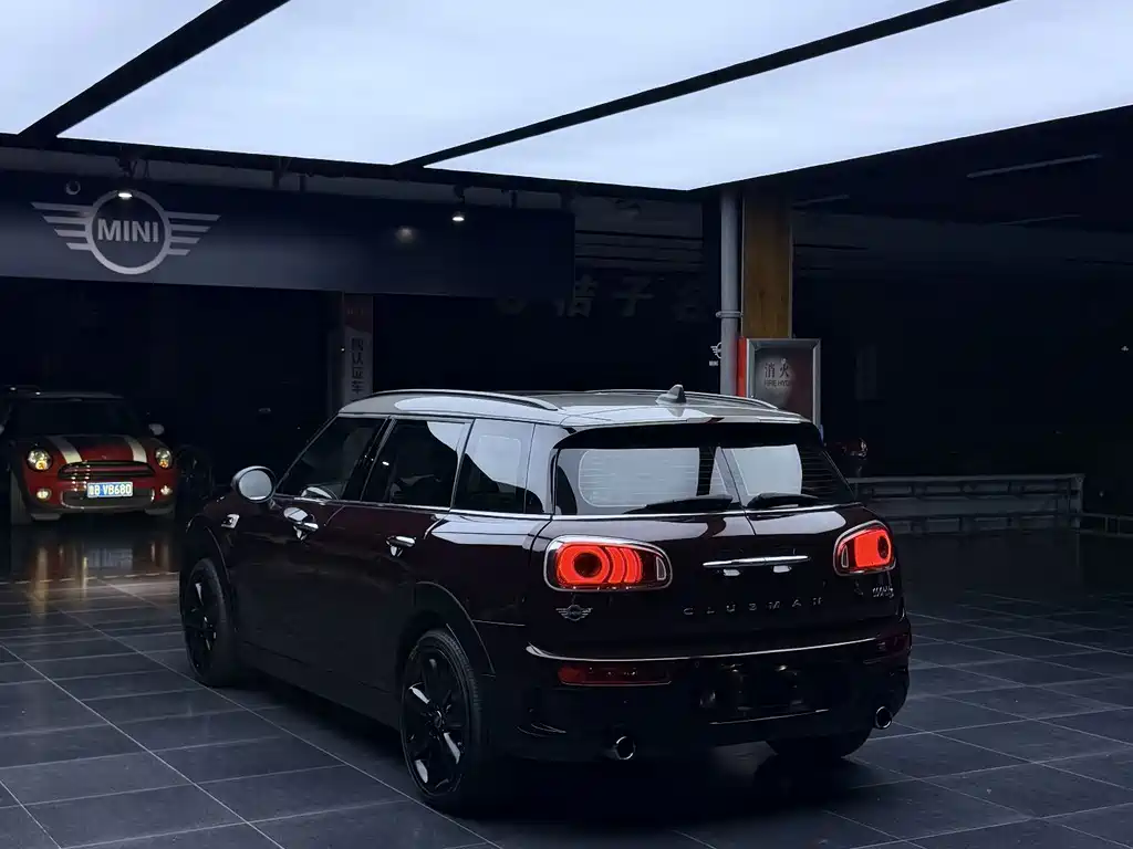 MINI Mini Clubman — миниатюра 7