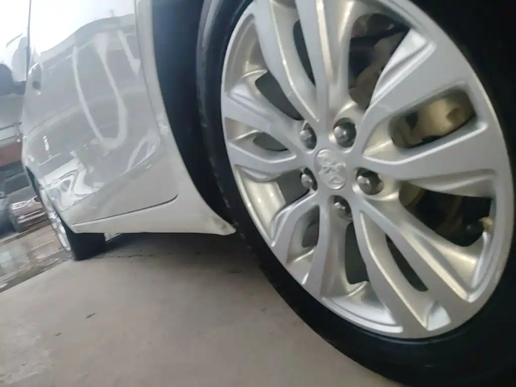 Buick Excelle — миниатюра 22