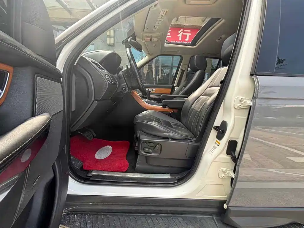 Land Rover Sport — миниатюра 12