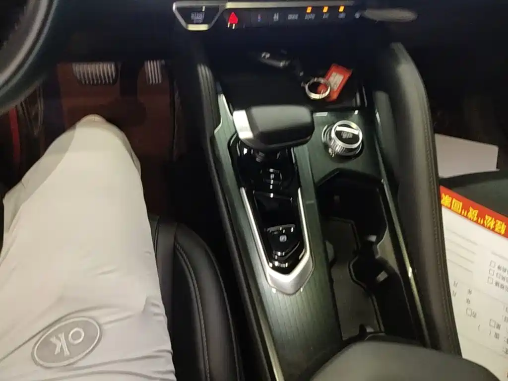 Geely Xingyue L — миниатюра 14
