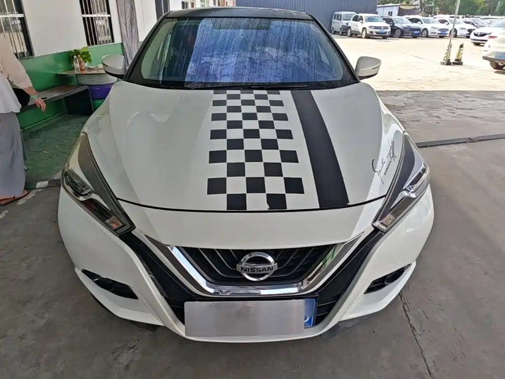 Nissan Bluebird — миниатюра 3