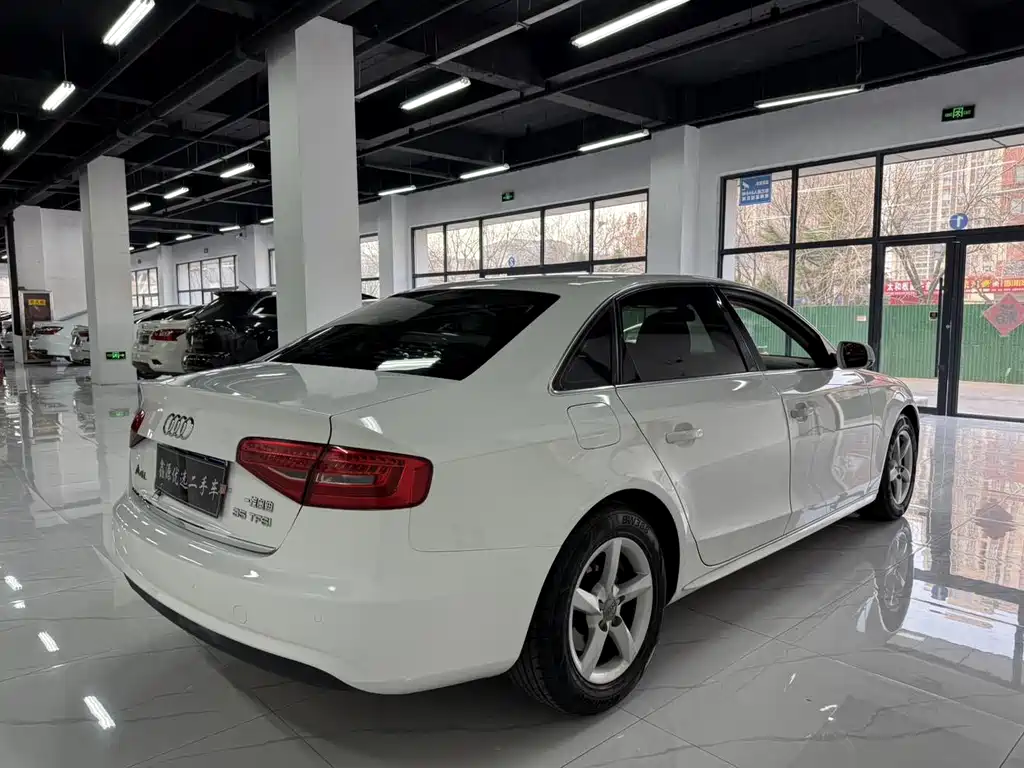 Audi A4L — миниатюра 9