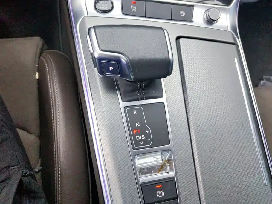 Audi A7L — миниатюра 16