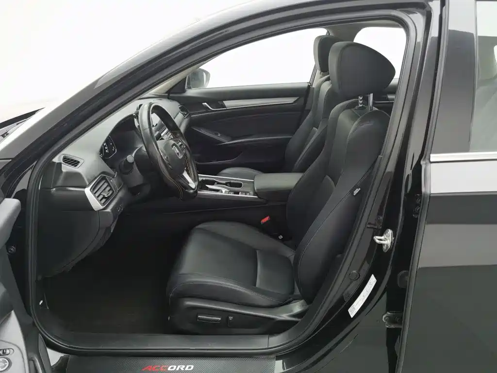Honda Accord — миниатюра 10