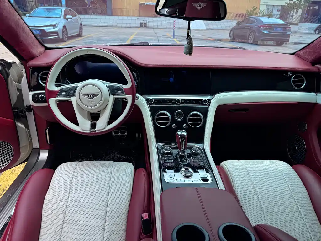 Bentley Continental — миниатюра 2