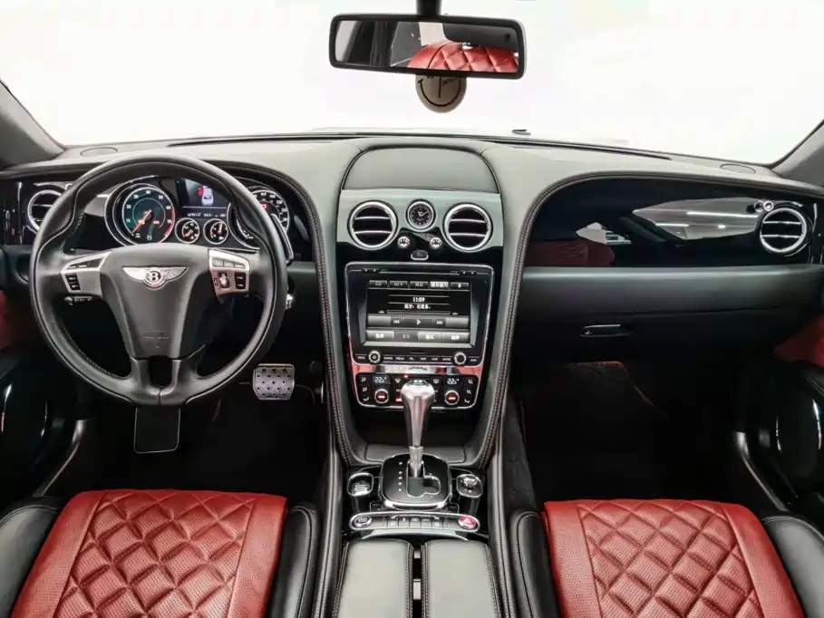 Bentley Flying Spur — миниатюра 7