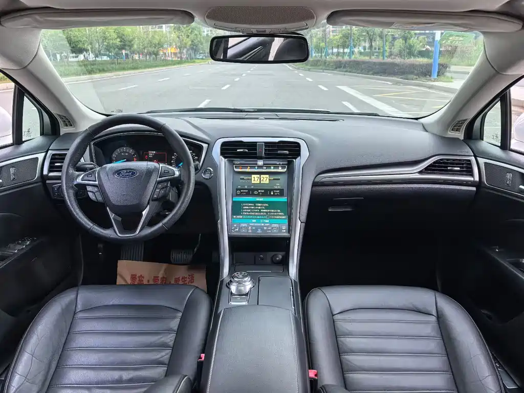 Ford Mondeo — миниатюра 4