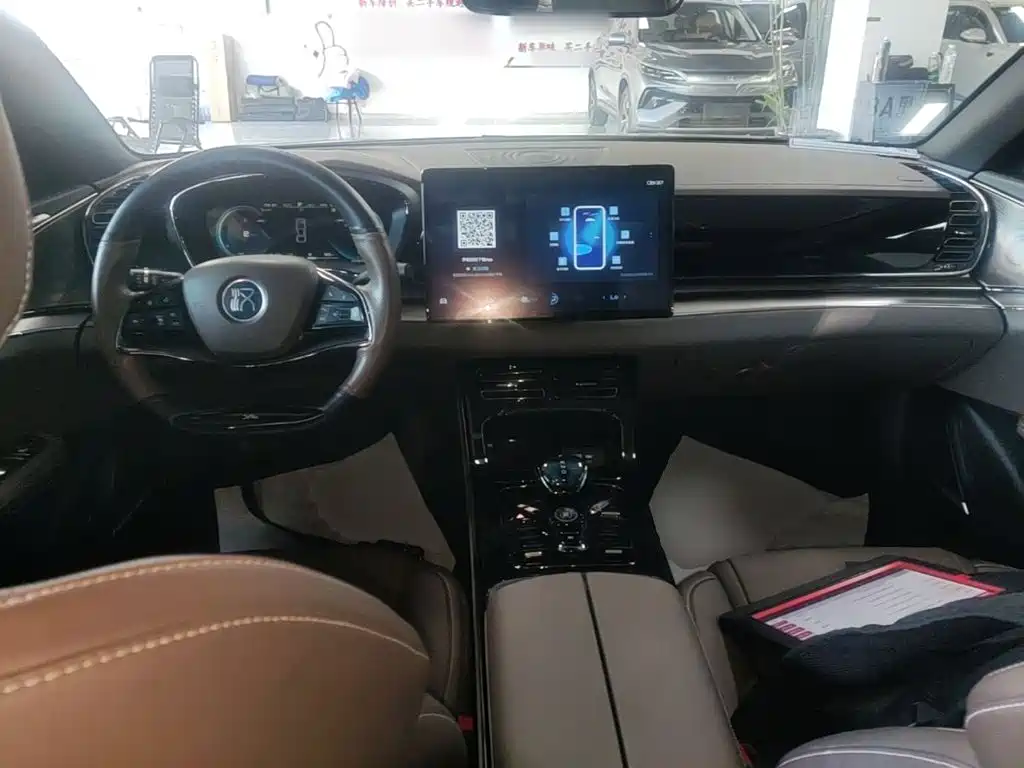 BYD Han — миниатюра 10
