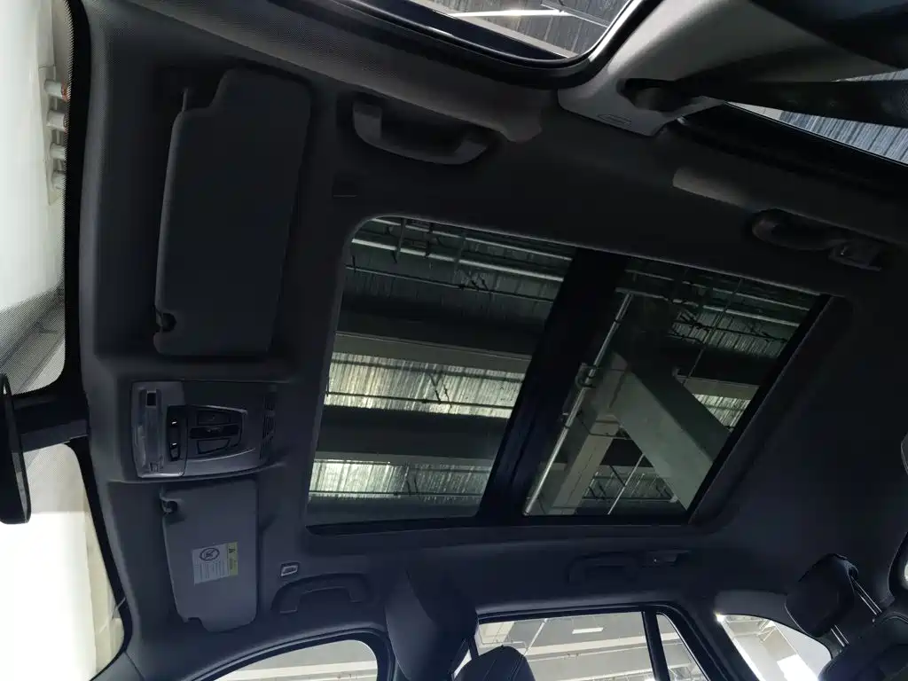 BMW X1 — миниатюра 14
