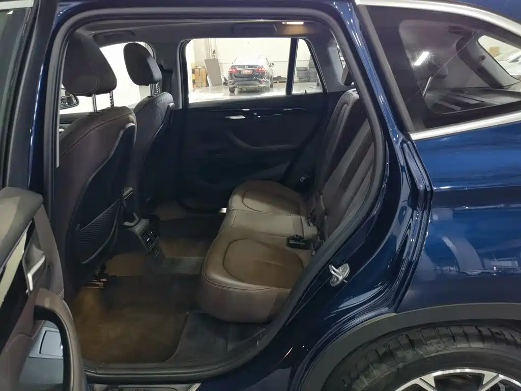 BMW X1 — миниатюра 15