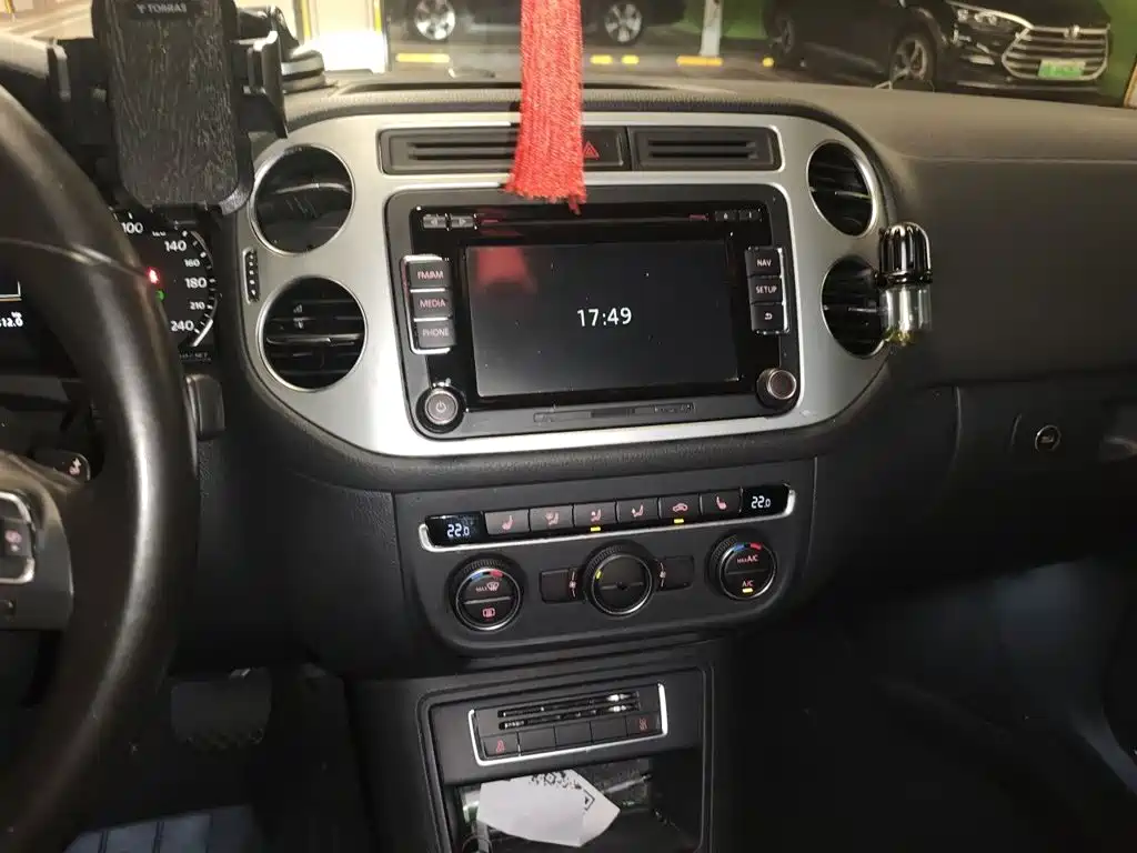 Volkswagen Tiguan — миниатюра 6