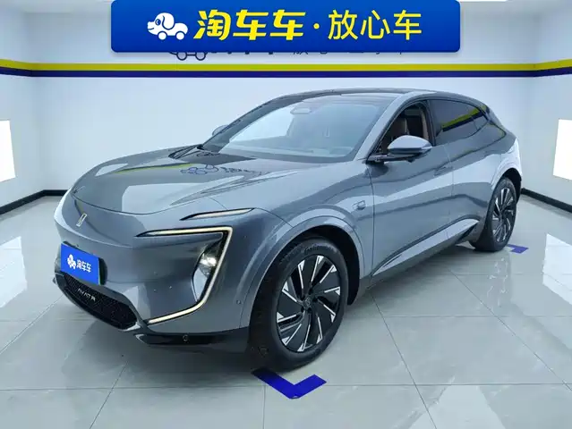2025 Avatr 07