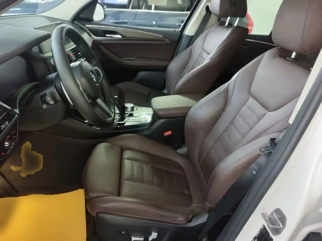 BMW X3 — миниатюра 15