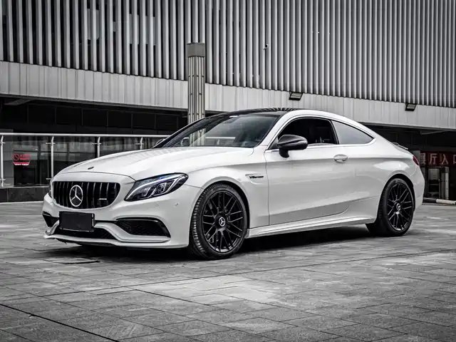 MERCEDES-BENZ C CLASS AMG