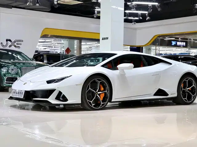 lamborghini huracán