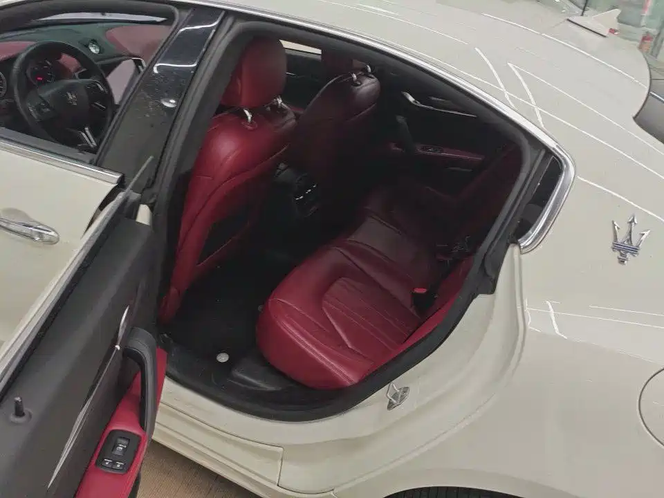 Maserati Ghibli 2022 2.0T GT