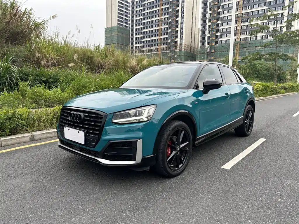 Купить Audi Q2L