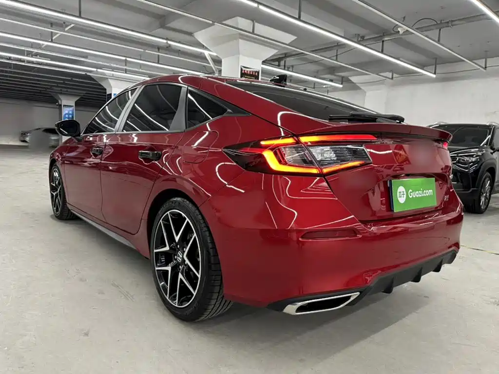 Honda Civic — миниатюра 9
