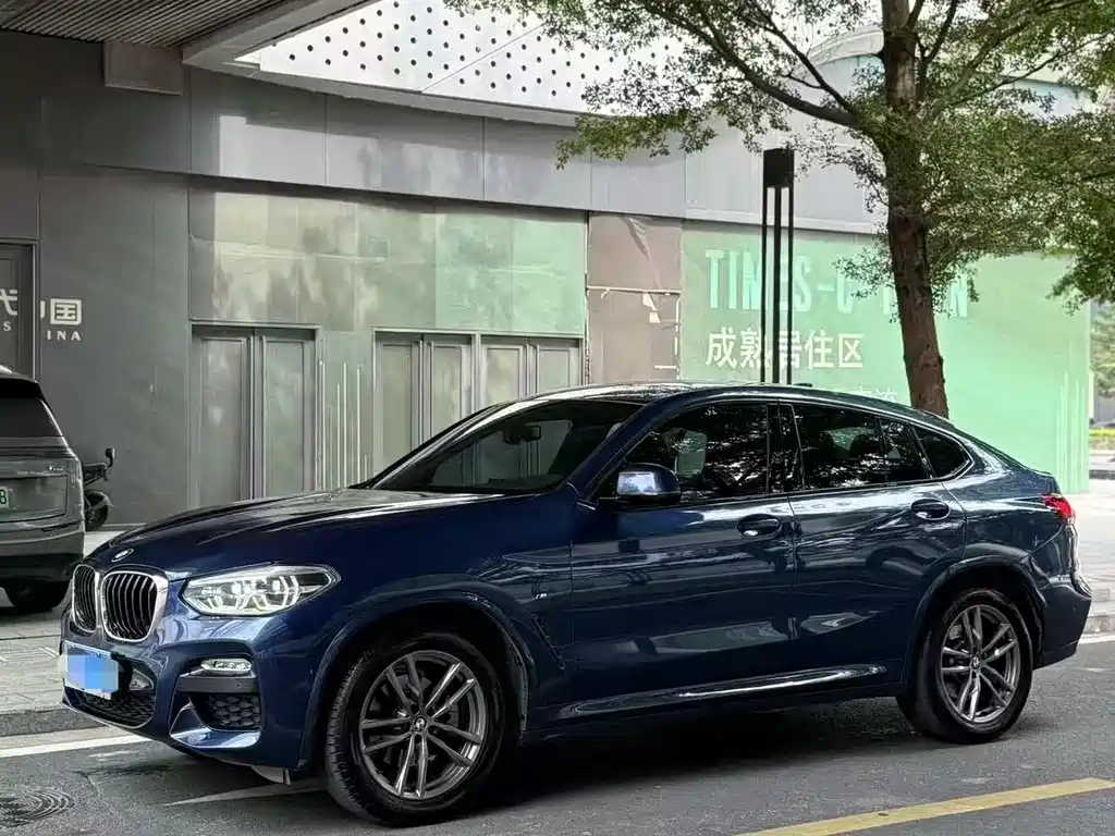Купить BMW X4