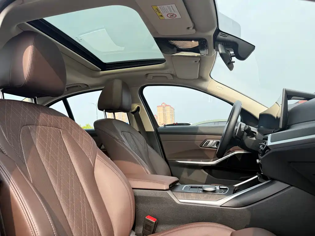 BMW 3 Series — миниатюра 14