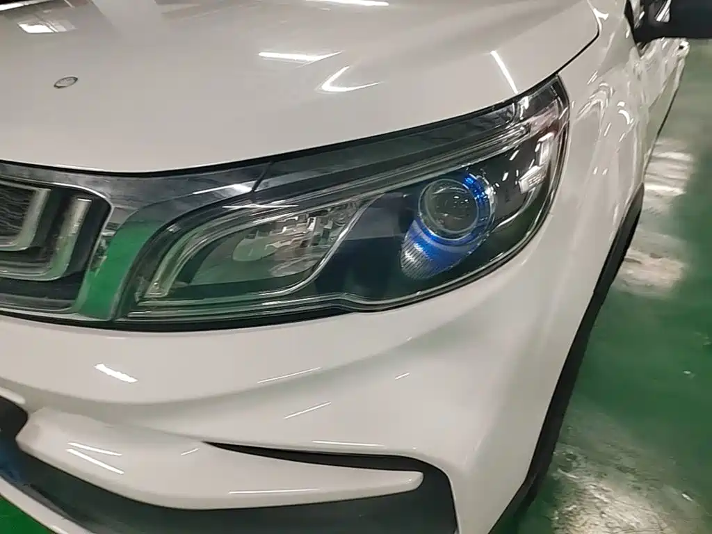 Geely Vision X3 — миниатюра 24
