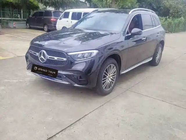 奔驰GLC 2025款 改款 GLC 300 L 4MATIC 动感型 7座 2025