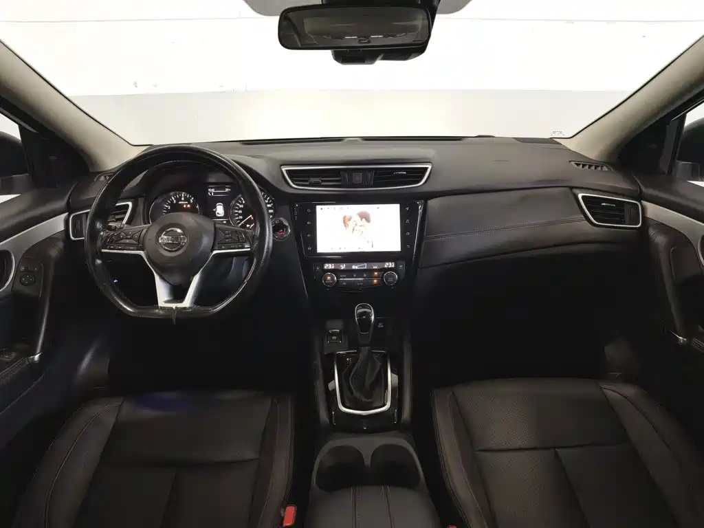 Nissan Qashqai — миниатюра 5