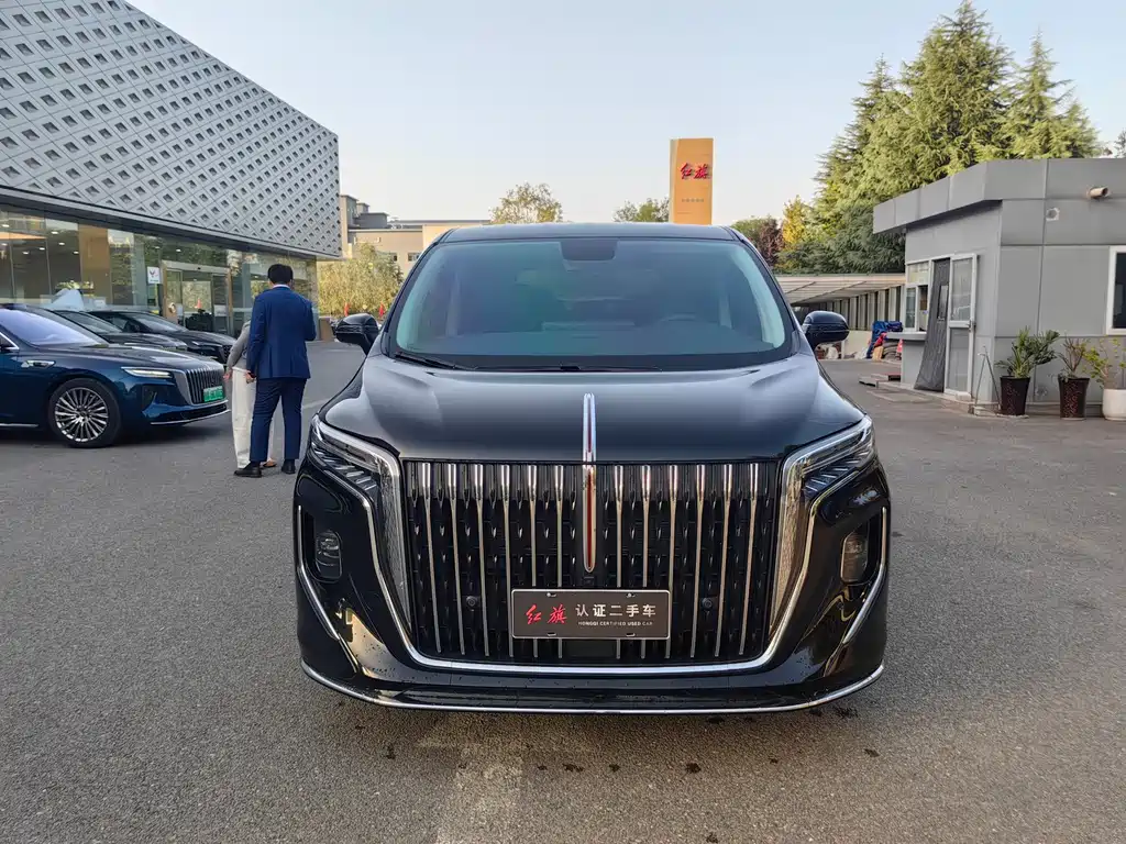 Hongqi Hongqi HQ9 PHEV — миниатюра 2