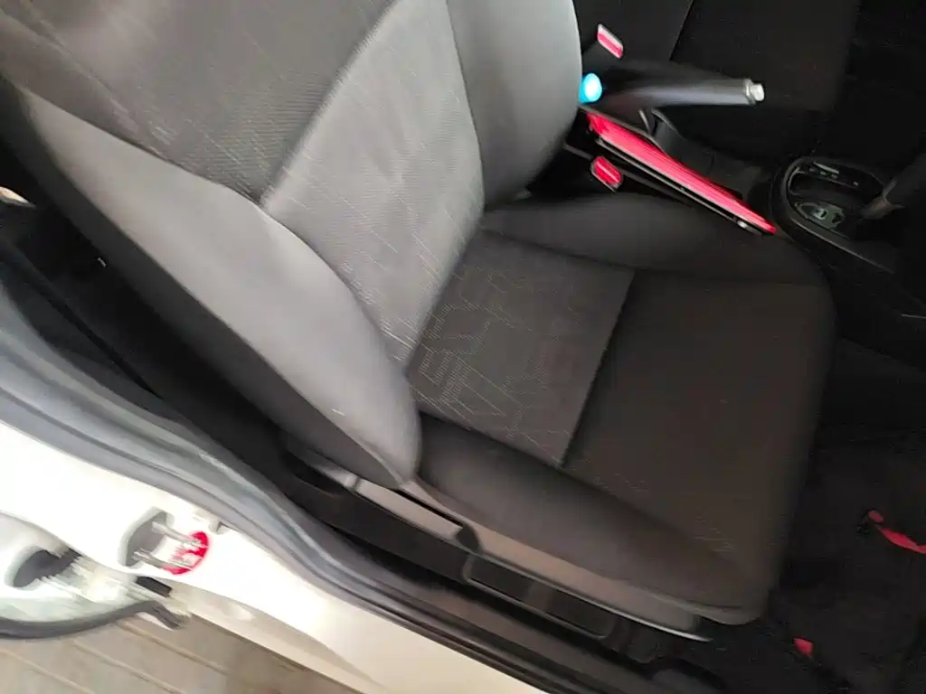 Honda Fit — миниатюра 25