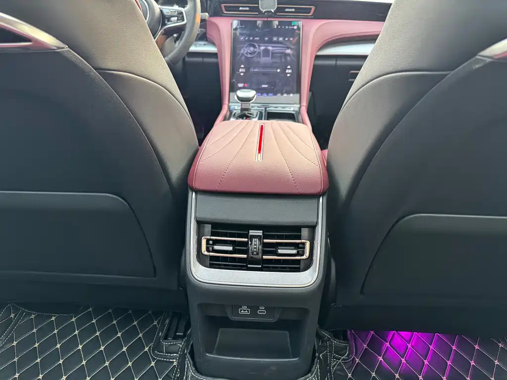 Hongqi Hongqi H5 — миниатюра 23