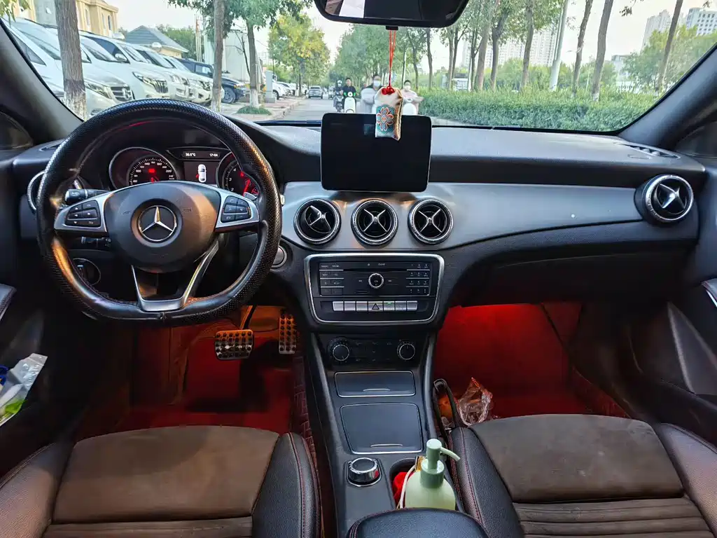 Mercedes-Benz CLA (Import) — миниатюра 6