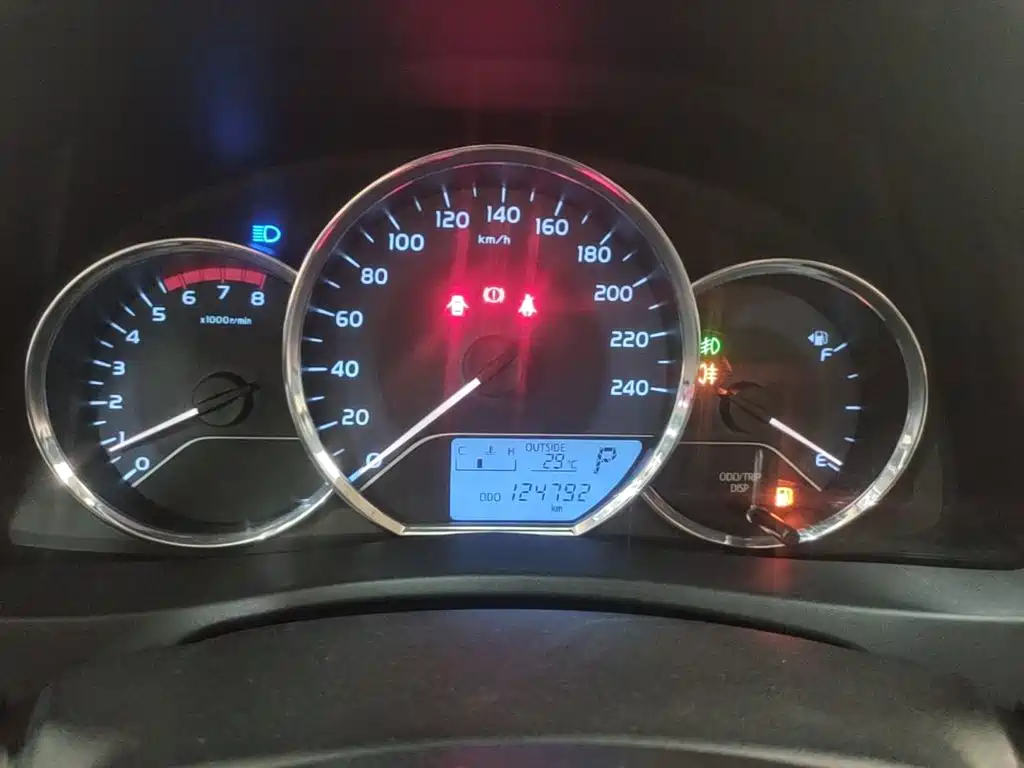 Toyota Corolla — миниатюра 12