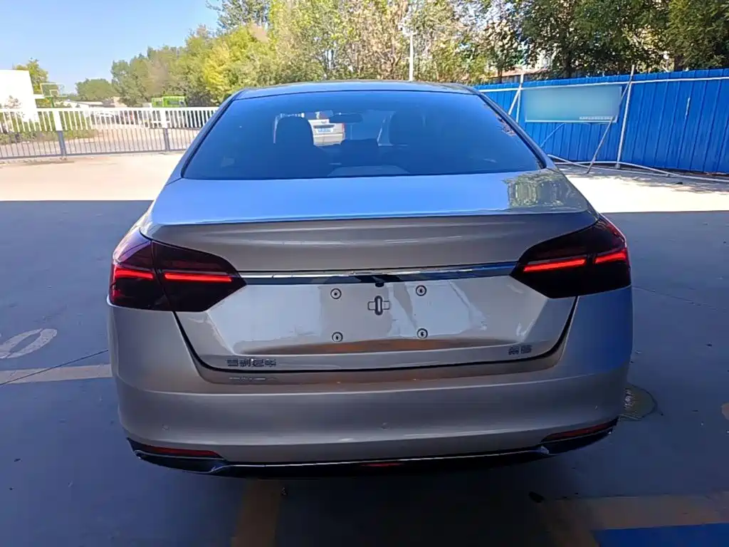Geely Emgrand — миниатюра 6