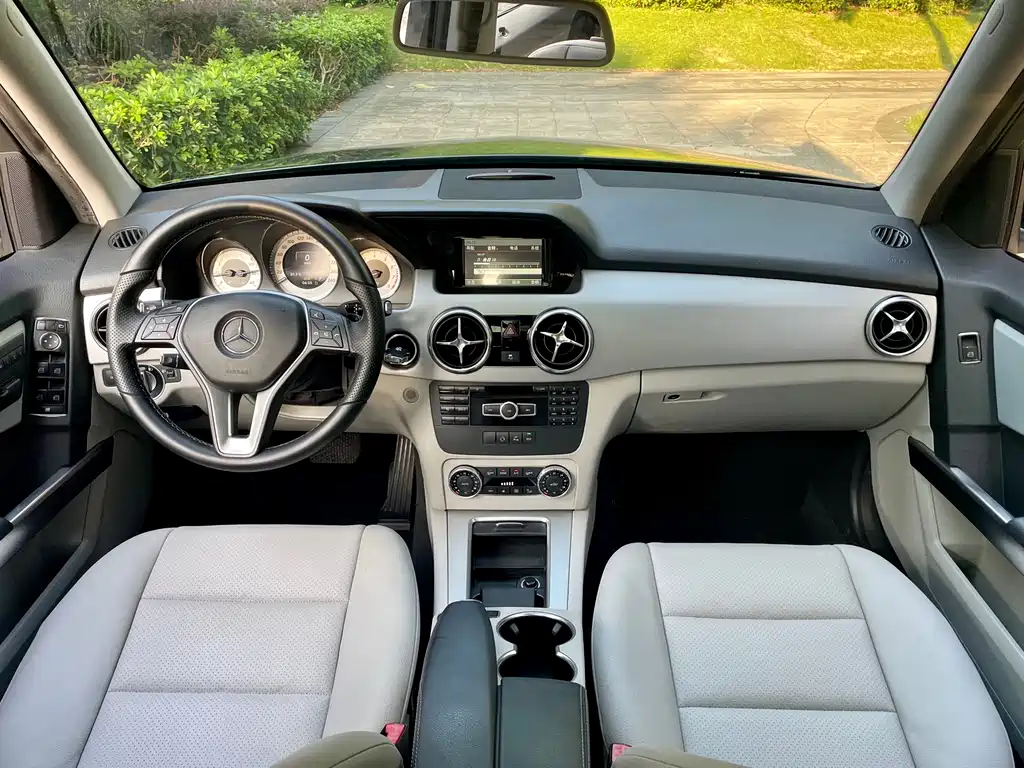 Mercedes-Benz GLK-Class — миниатюра 12