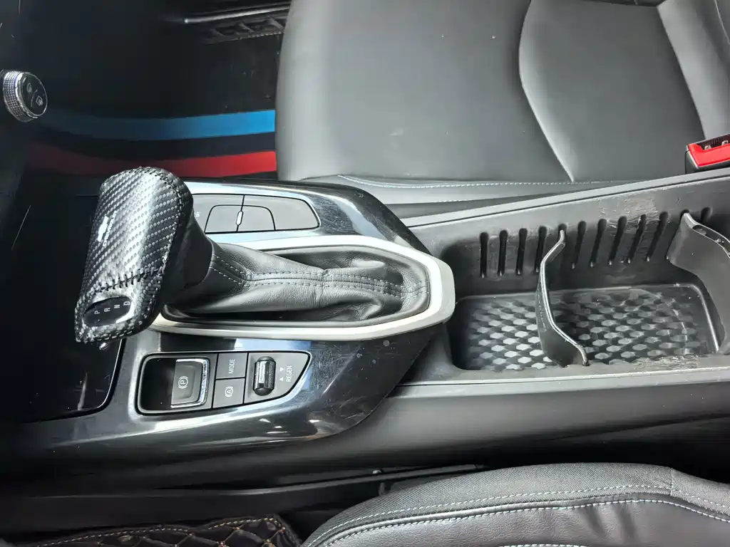 Chevrolet Menlo — миниатюра 15