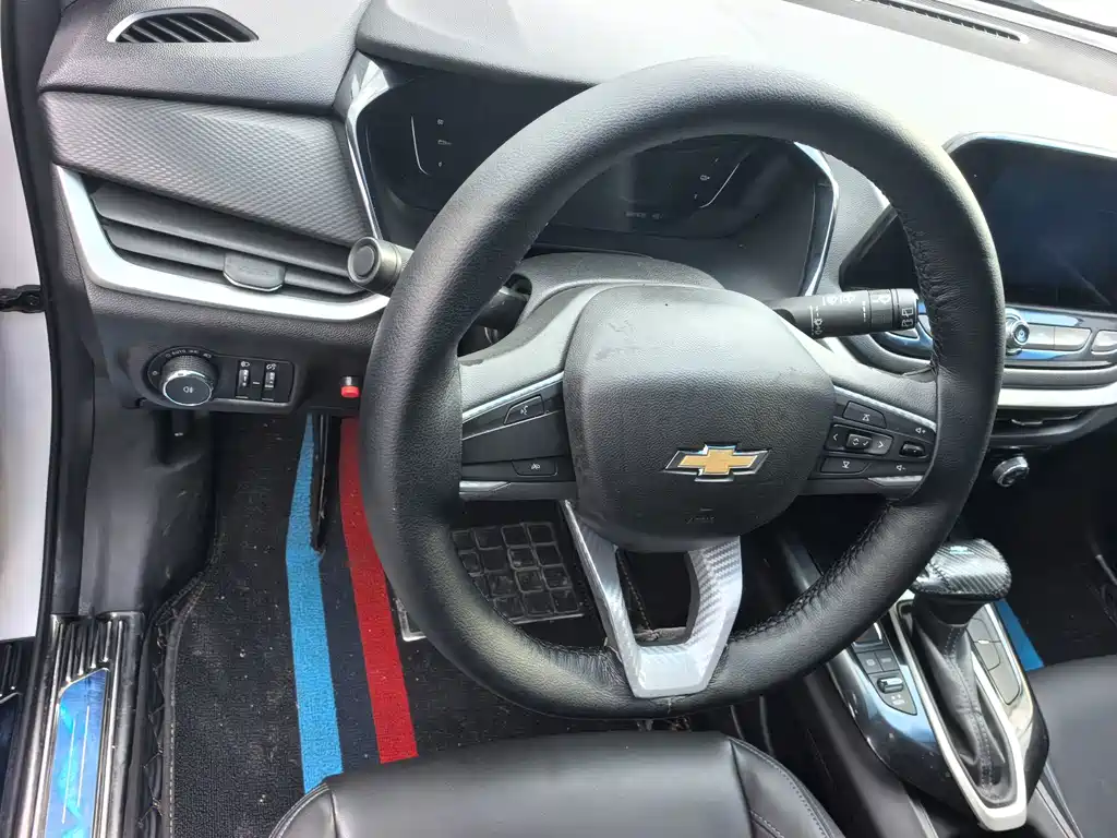 Chevrolet Menlo — миниатюра 14